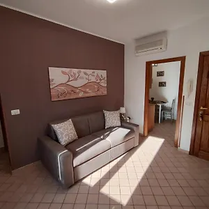 Appartement Le Del Cortile, Catane